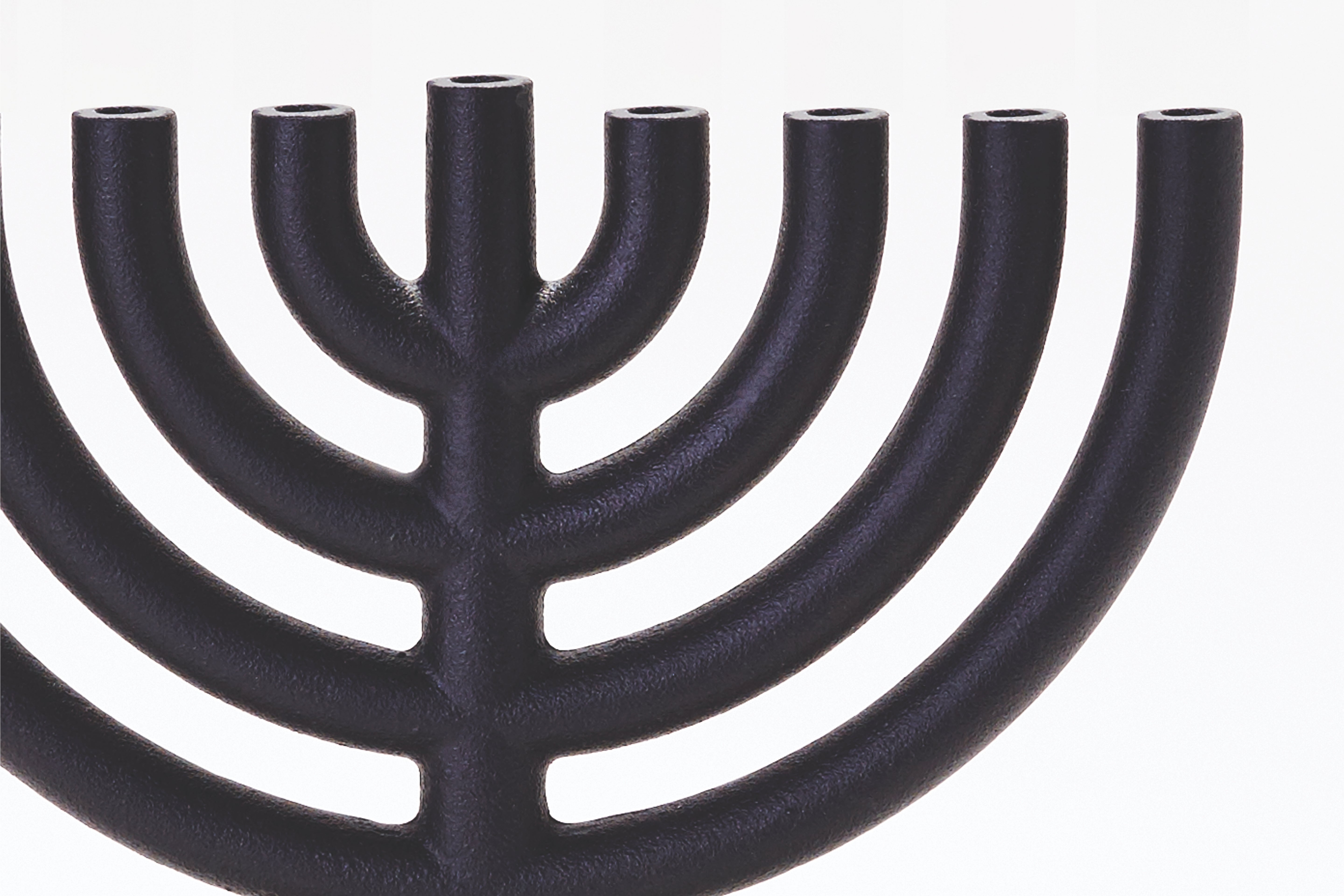 how many candles on a menorah