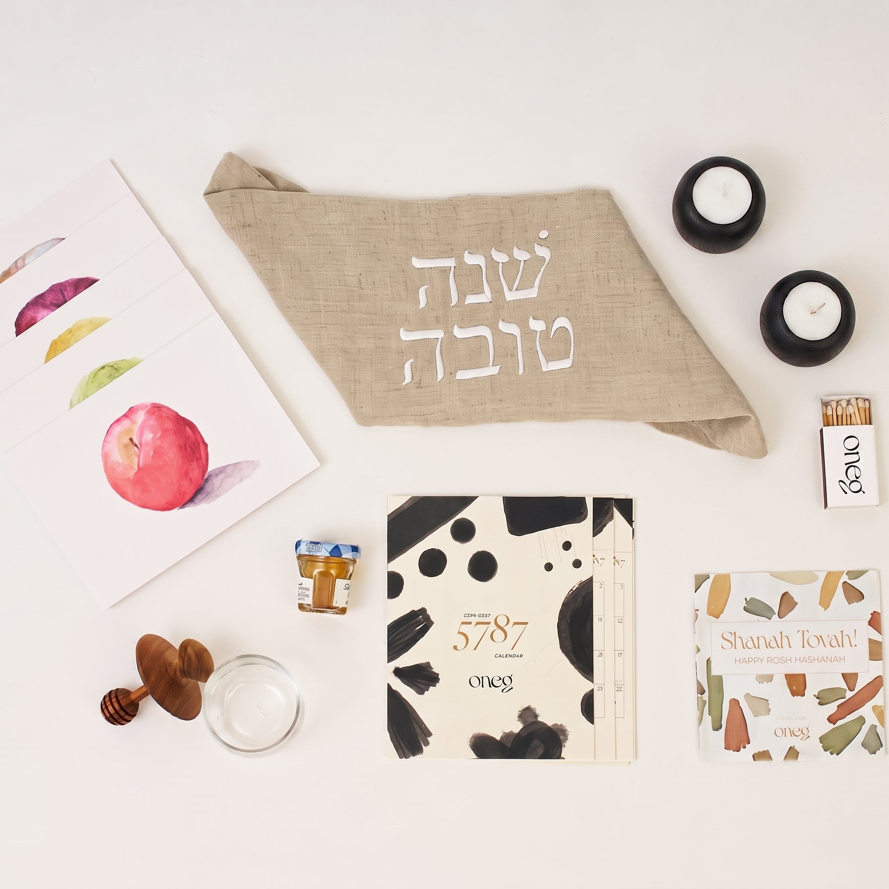 Natural - box contents laid out, black tea light holders