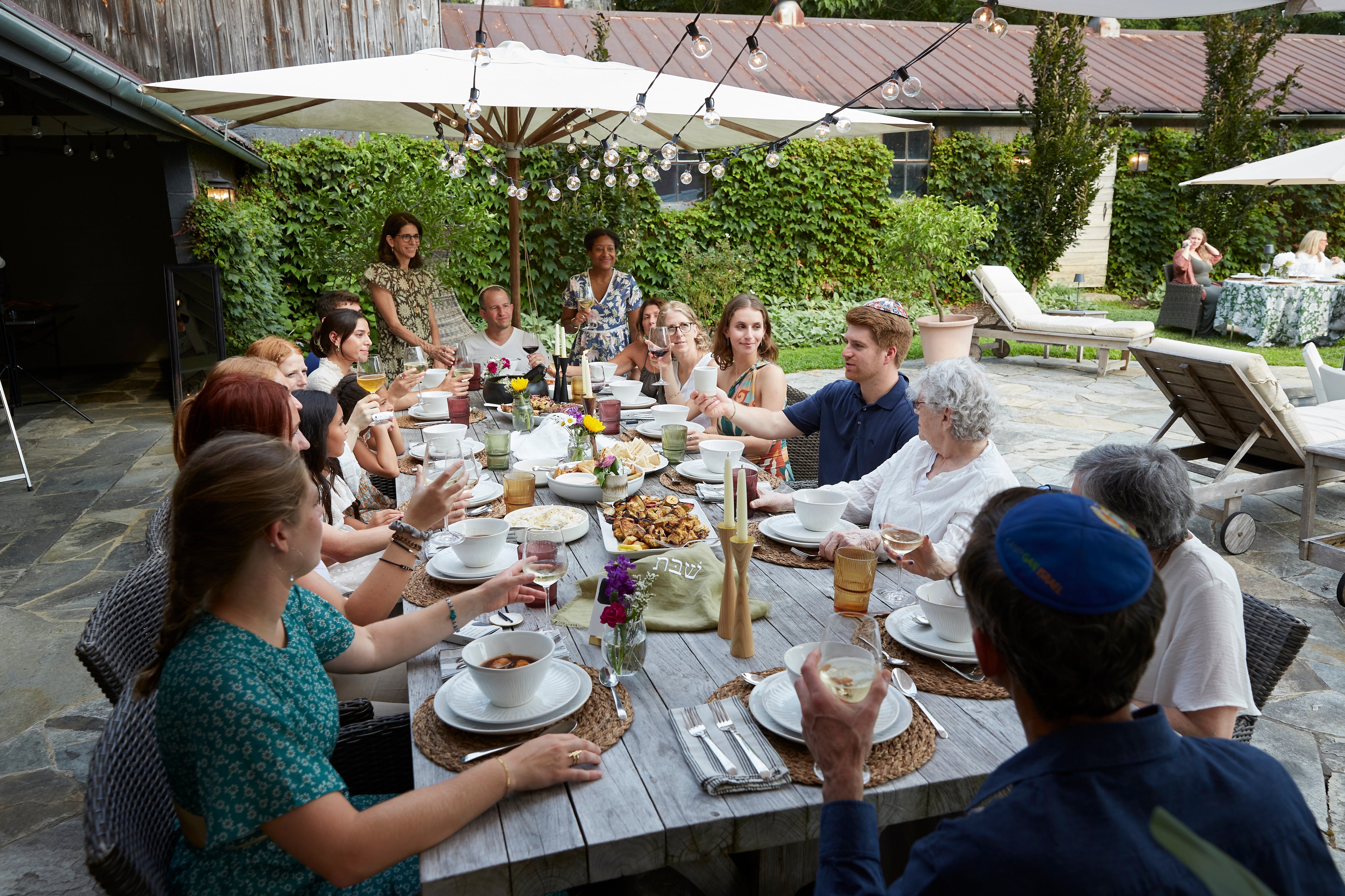 Shabbat & Mental Wellness: A Weekly Digital Detox