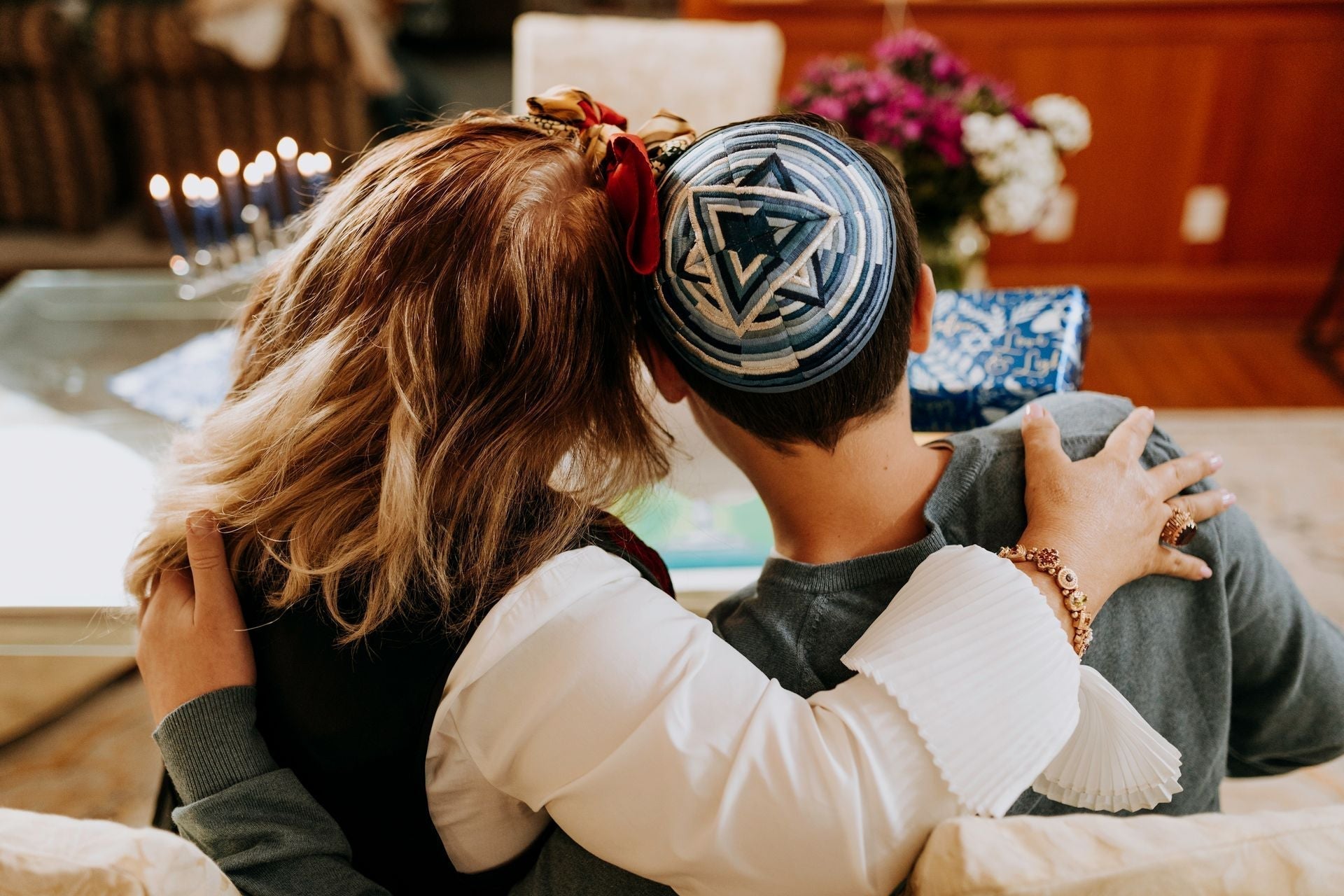 Shabbat for Interfaith Families (Helpful Guide)